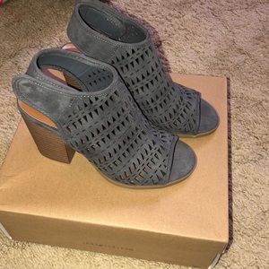 Brand New Indigo Road Heels